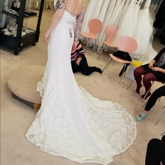 Willowby by Watters wedding gown - Picture 8 of 9